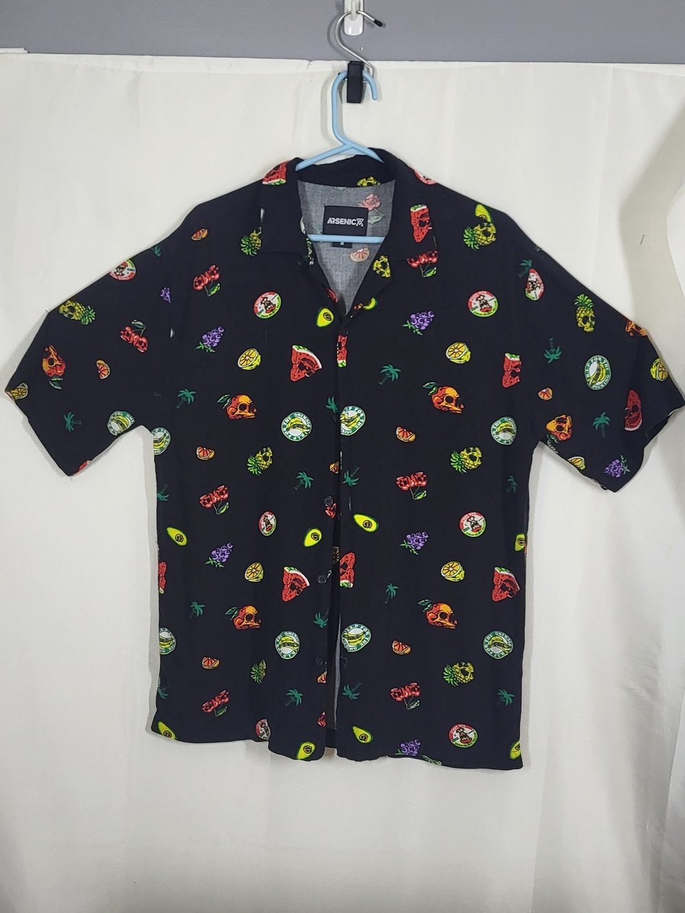 Men's Black Tropical Print Short-Sleeve Button-Down Shirt -